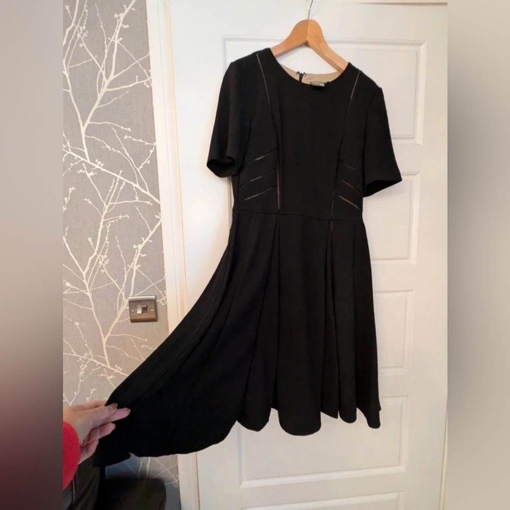 Taylor Classic Black Midi Dress